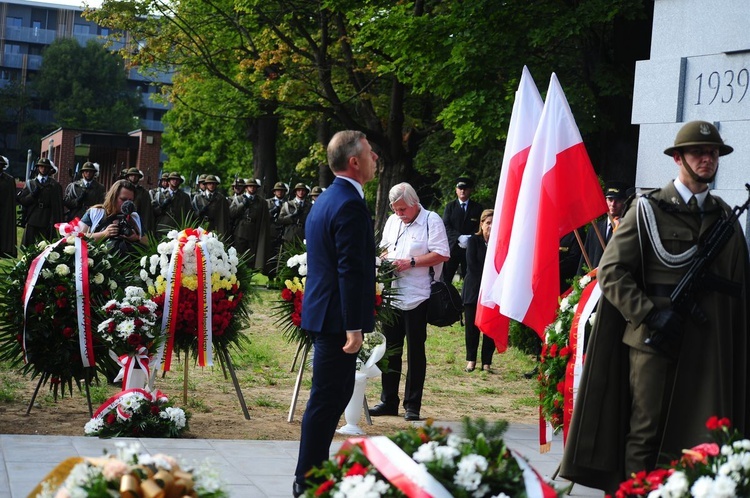 Pogrzeb żołnierzy podziemia niepodległościowego. Cz. 2