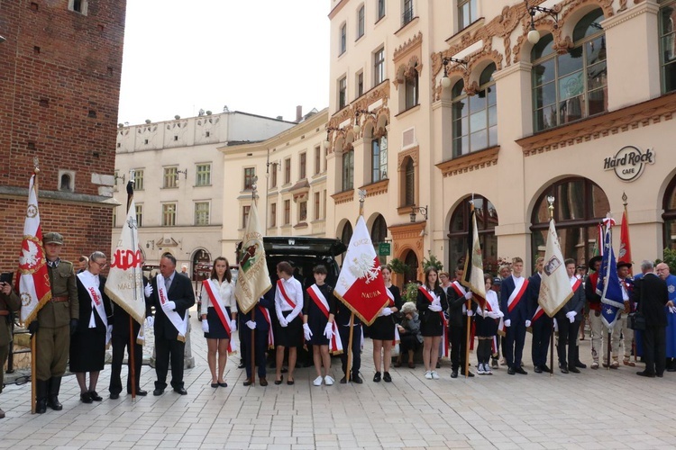 Pogrzeb żołnierzy podziemia niepodległościowego