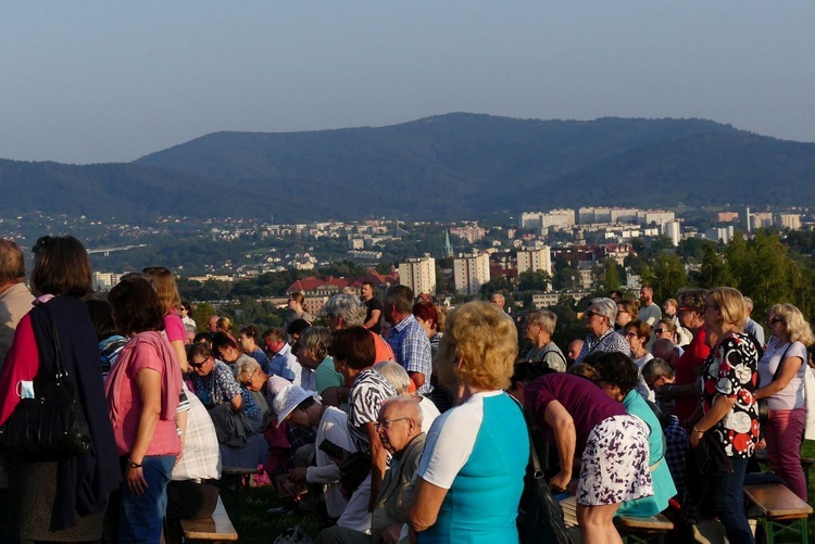 20. Msza św. za Bielsko-Białą pod Krzyżem na Trzech Lipkach - 2021