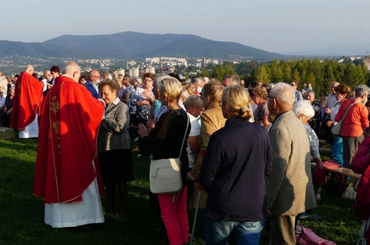 20. Msza św. za Bielsko-Białą pod Krzyżem na Trzech Lipkach - 2021