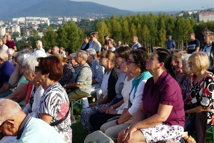 20. Msza św. za Bielsko-Białą pod Krzyżem na Trzech Lipkach - 2021