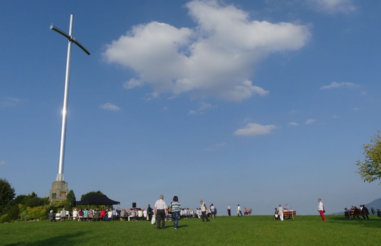 20. Msza św. za Bielsko-Białą pod Krzyżem na Trzech Lipkach - 2021