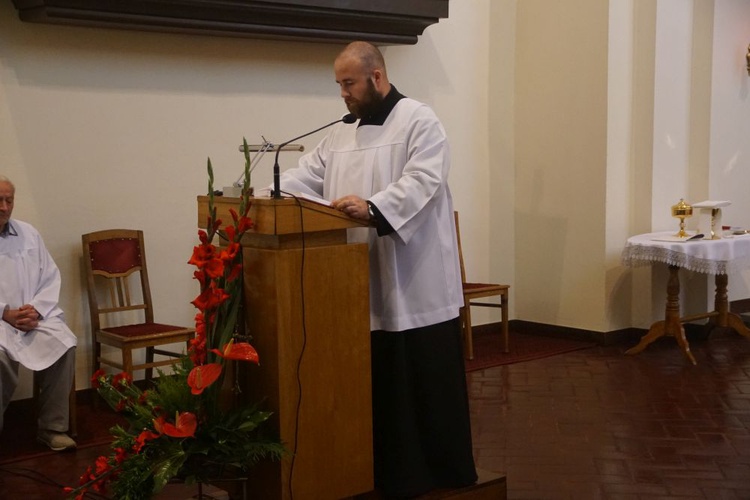 Odpustowa celebra u kłodzkich klarysek