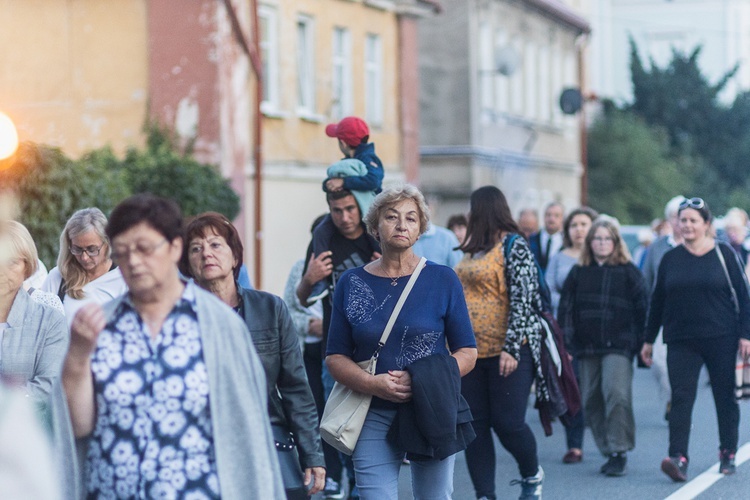 Droga krzyżowa ulicami Strzegomia