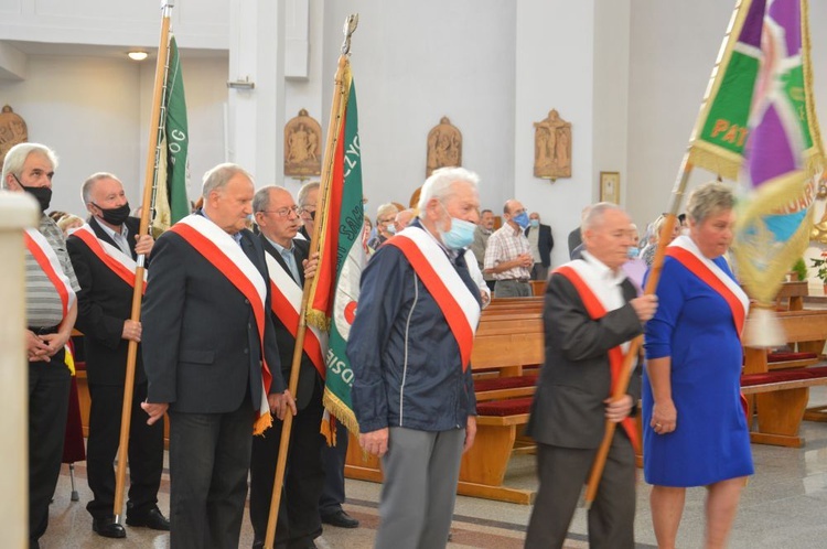 Odpust w parafii Podwyższenia Krzyża Świętego w Wałbrzychu