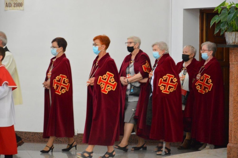 Odpust w parafii Podwyższenia Krzyża Świętego w Wałbrzychu