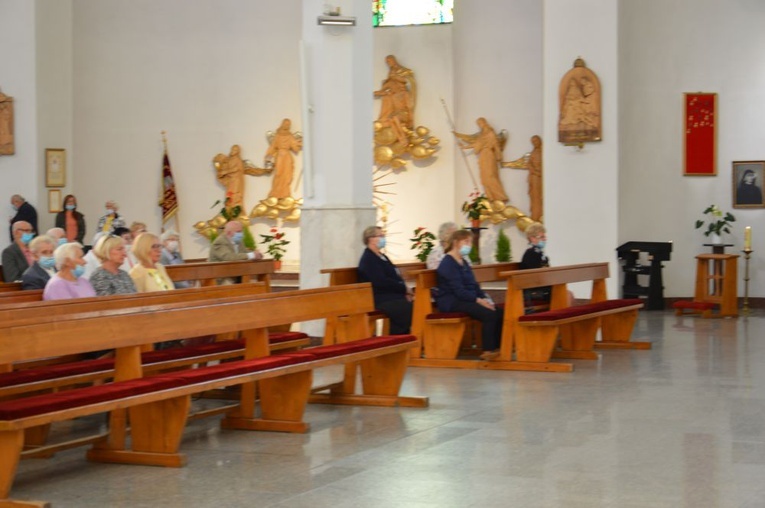 Odpust w parafii Podwyższenia Krzyża Świętego w Wałbrzychu