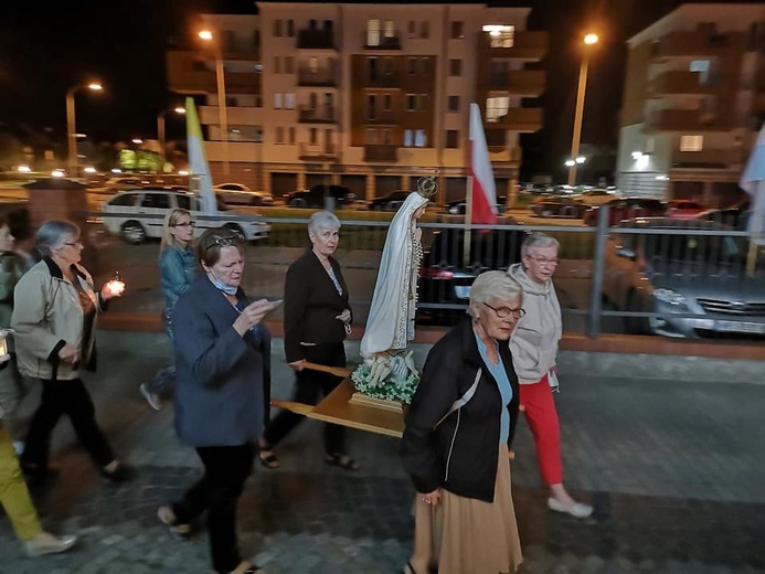 Płock. Jubileusz parafii Świętego Krzyża