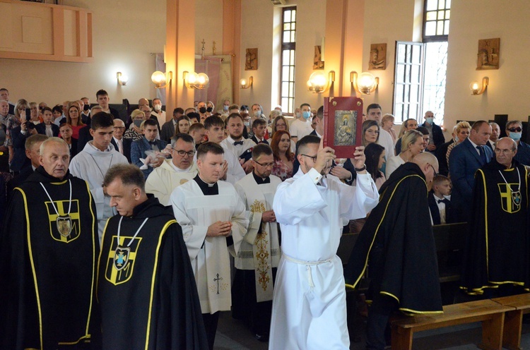 Płock. Jubileusz parafii Świętego Krzyża