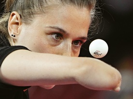 Natalia Partyka – tenisistka stołowa, sześciokrotna mistrzyni paraolimpijska. Czterokrotna uczestniczka igrzysk olimpijskich.