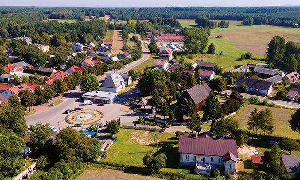 Jeruzal, czyli serialowe Wilkowyje, to niewielka wieś.