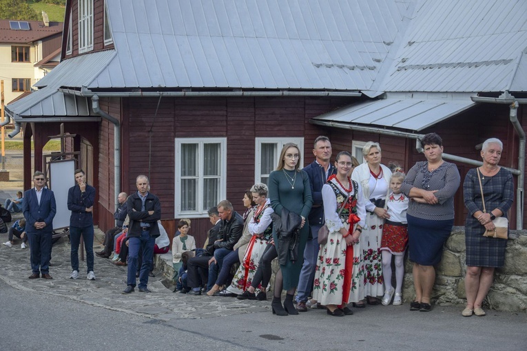 Ochotnica Dolna. Poświęcenie placu pod budowę nowego kościoła