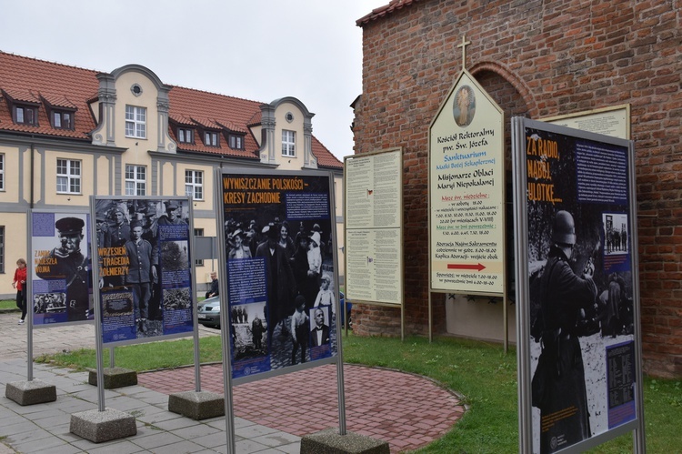 Msza św. za ofiary Armii Czerwonej na Pomorzu