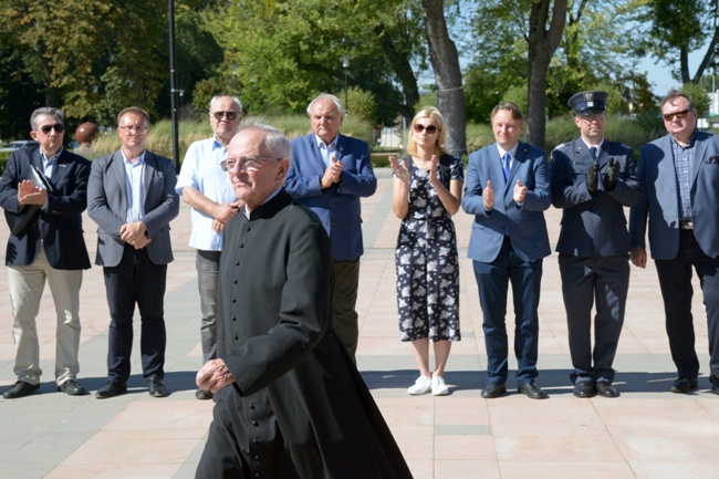 Wystawa IPN o powstaniu opozycji w PRL