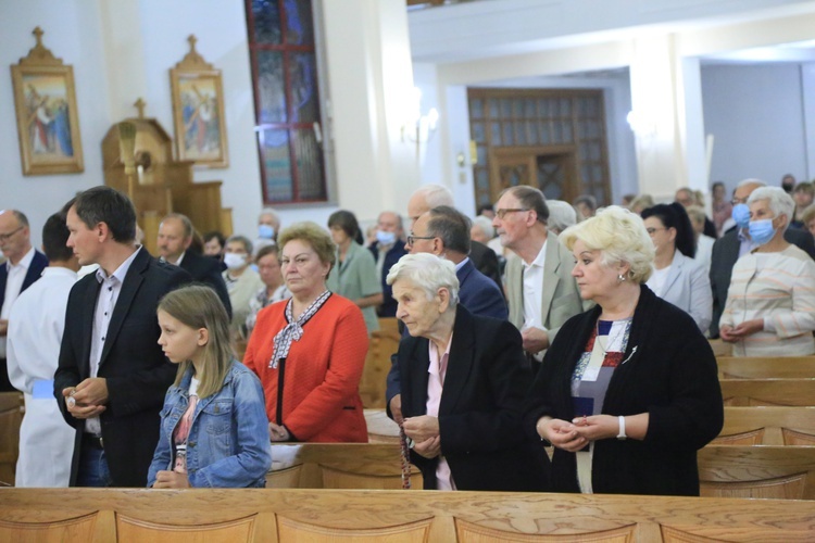 Procesja z Maryją z Kibeho