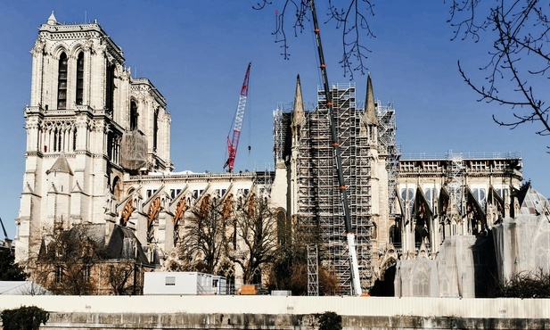 Koniec prac zabezpieczających w katedrze Notre Dame w Paryżu
