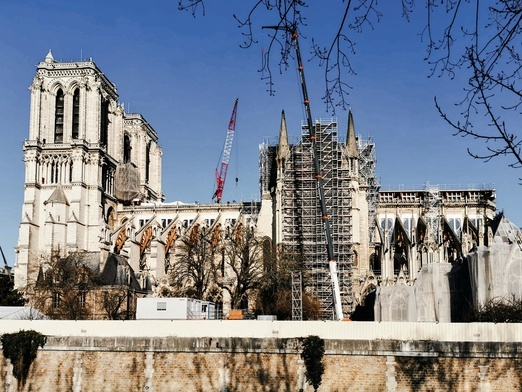 Koniec prac zabezpieczających w katedrze Notre Dame w Paryżu