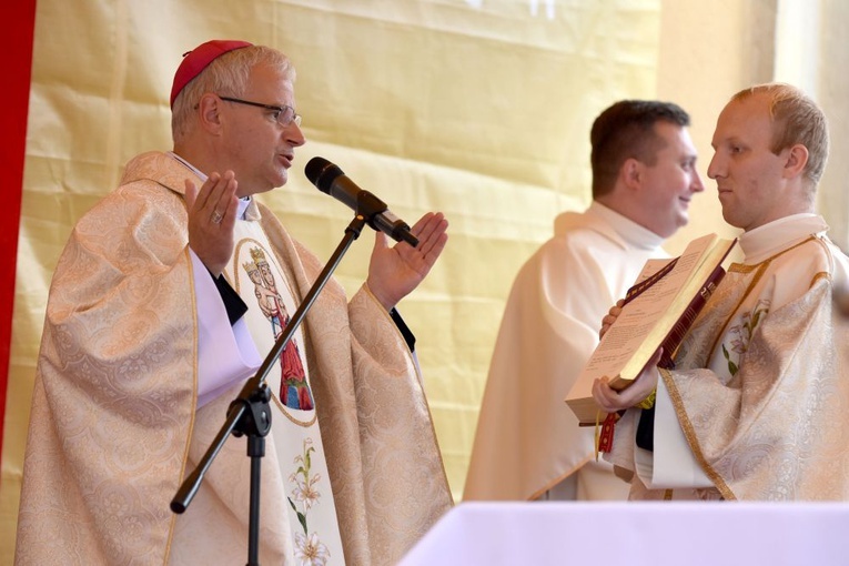 Light for Life 2021. Eucharystia z biskupem