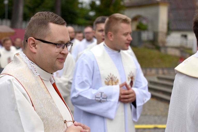 Light for Life 2021. Eucharystia z biskupem