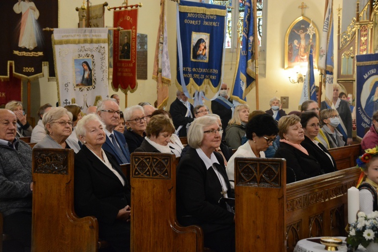 20-lecie Apostolstwa Dobrej Śmierci w parafii MBWW w Kluczborku