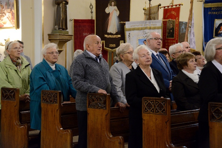 20-lecie Apostolstwa Dobrej Śmierci w parafii MBWW w Kluczborku