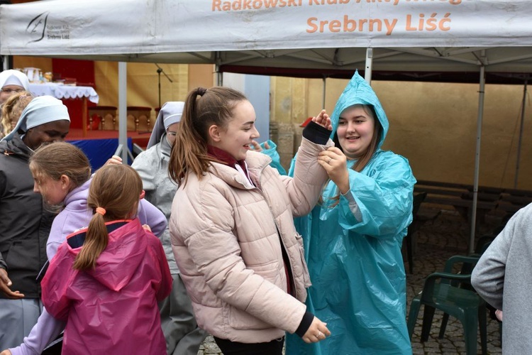 Light for Life 2021. 10 godzin produkcji szczęścia (wszystkie zdjęcia)