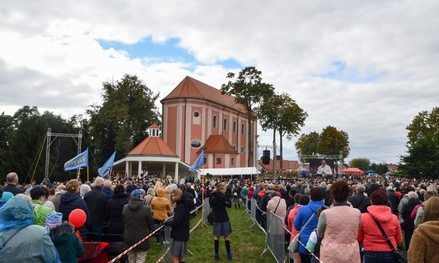 Diecezjalne świętowanie w Skrzatuszu