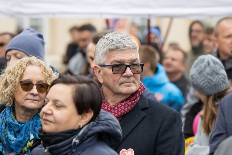 "Tato - broń, prowadź, chroń" [GALERIA]