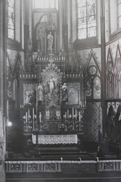 Chorzów. Parafia Wniebowzięcia Najświętszej Maryi Panny w Batorym