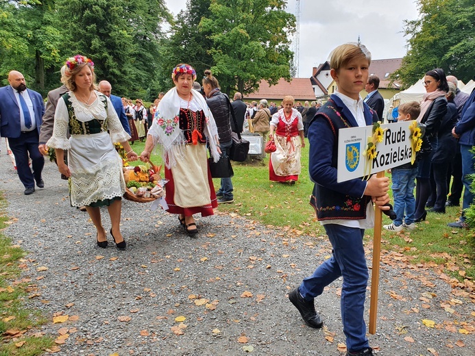 Diecezjalne dożynki w Rudach