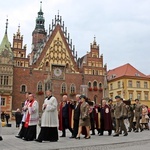 Procesja z relikwiami św. Stanisława i św. Doroty przez Wrocław