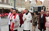 Procesja z relikwiami św. Stanisława i św. Doroty przez Wrocław