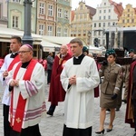 Procesja z relikwiami św. Stanisława i św. Doroty przez Wrocław