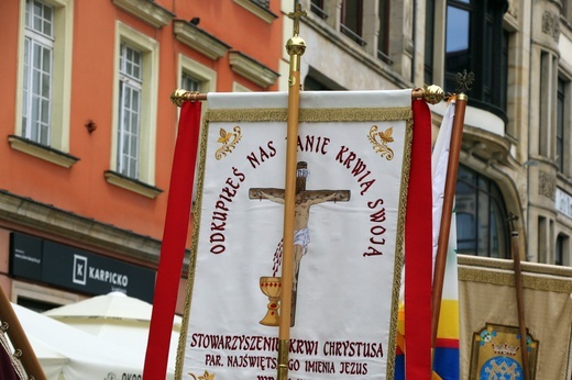 Procesja z relikwiami św. Stanisława i św. Doroty przez Wrocław