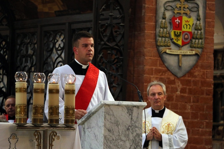 Procesja z relikwiami św. Stanisława i św. Doroty przez Wrocław