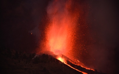 5 tysięcy osób ewakuowano po wybuchu wulkanu na Wyspach Kanaryjskich