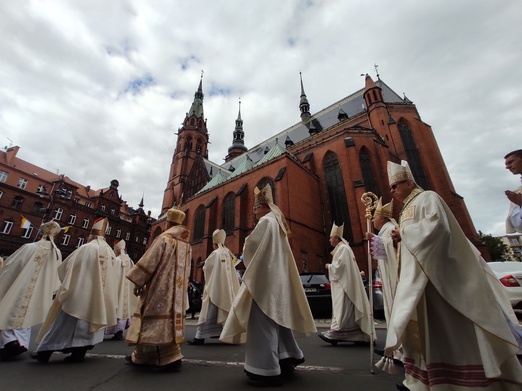 Legnica. Ingres bp. Siemieniewskiego