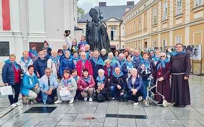 ▲	Hasłem były słowa bł. kard. Stefana Wyszyńskiego: „Matka Maryja prowadzi nas do Syna Jezusa”.