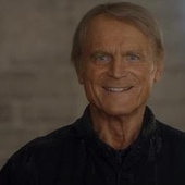 Terence Hill - Don Matteo - przechodzi na zasłużoną emeryturę.