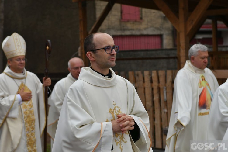 Konsekracja ołtarza w Rzepinie