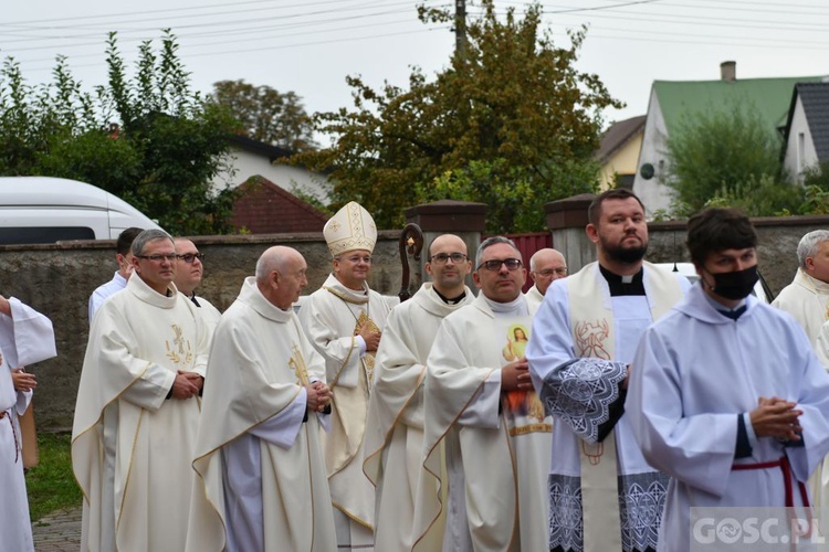 Konsekracja ołtarza w Rzepinie