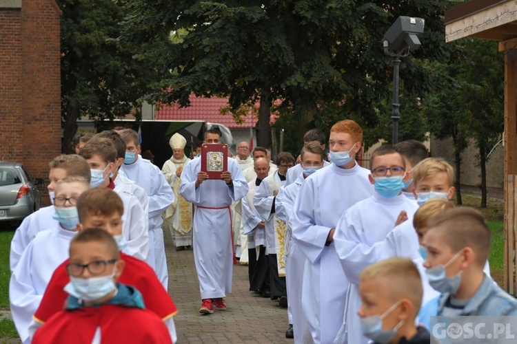 Konsekracja ołtarza w Rzepinie