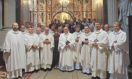 W pocysterskim klimacie