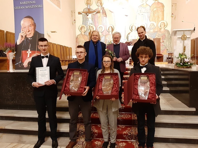 Tarnów. VI Festiwal Organistów "Cantantibus Organis"