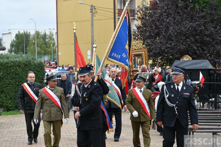 Mężczyźni dali świadectwo na ulicach Międzyrzecza