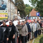 Mężczyźni dali świadectwo na ulicach Międzyrzecza