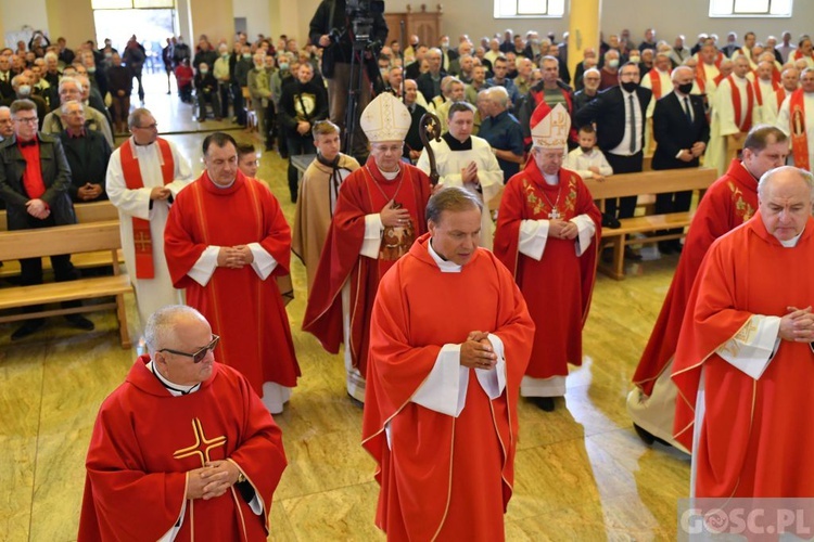 Męska modlitwa w sanktuarium Pierwszych Męczenników Polski w Międzyrzeczu