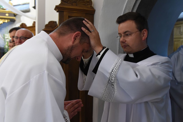 Święcenia w Piwnicznej