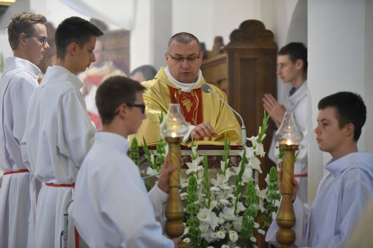 Święcenia w Piwnicznej