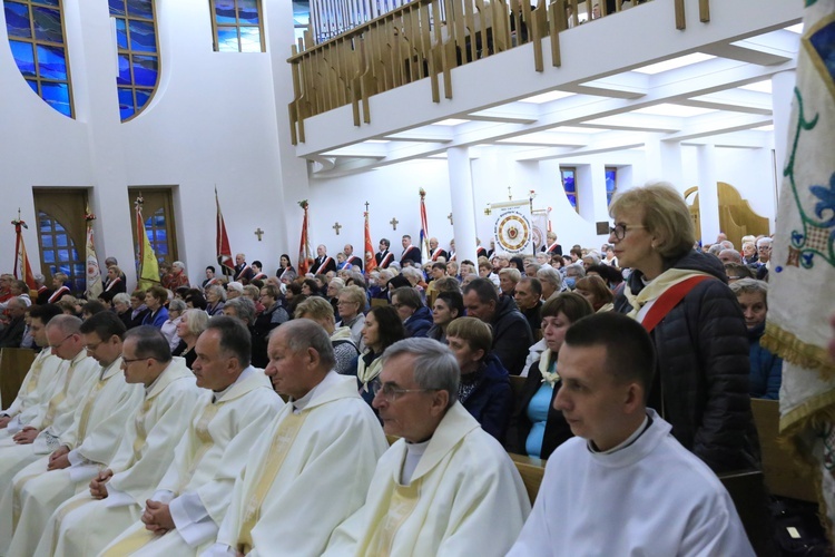 Pielgrzymka Straży Honorowej NSPJ